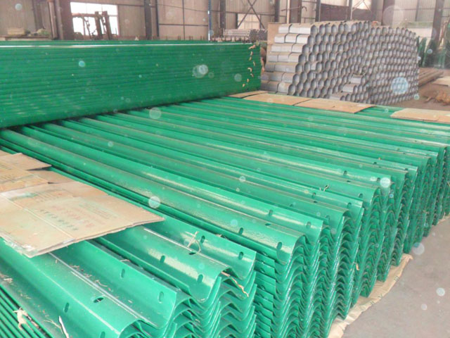 噴塑護(hù)欄板